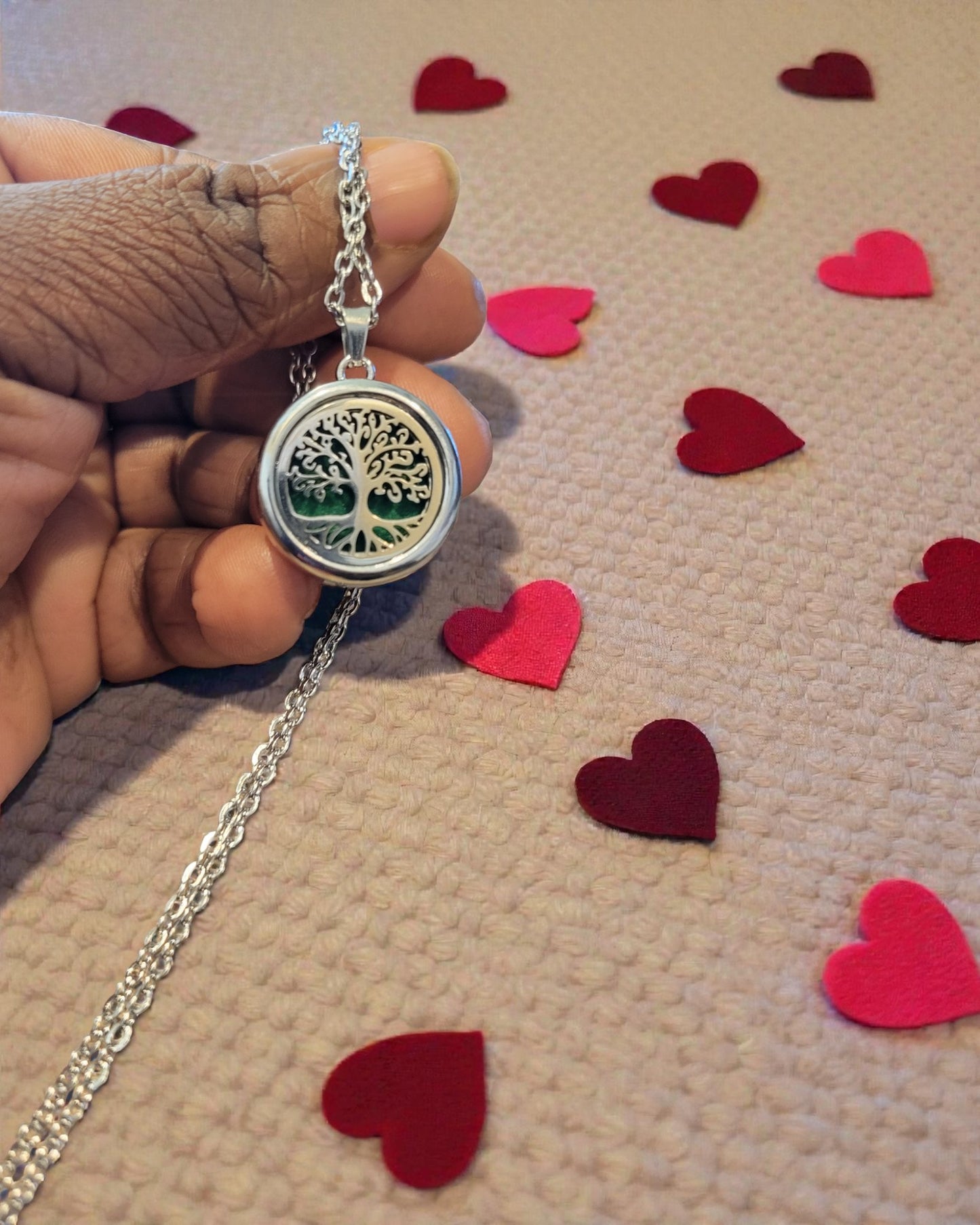 Aromatherapy Diffuser Pendant Necklace | Essential Oil Lockets