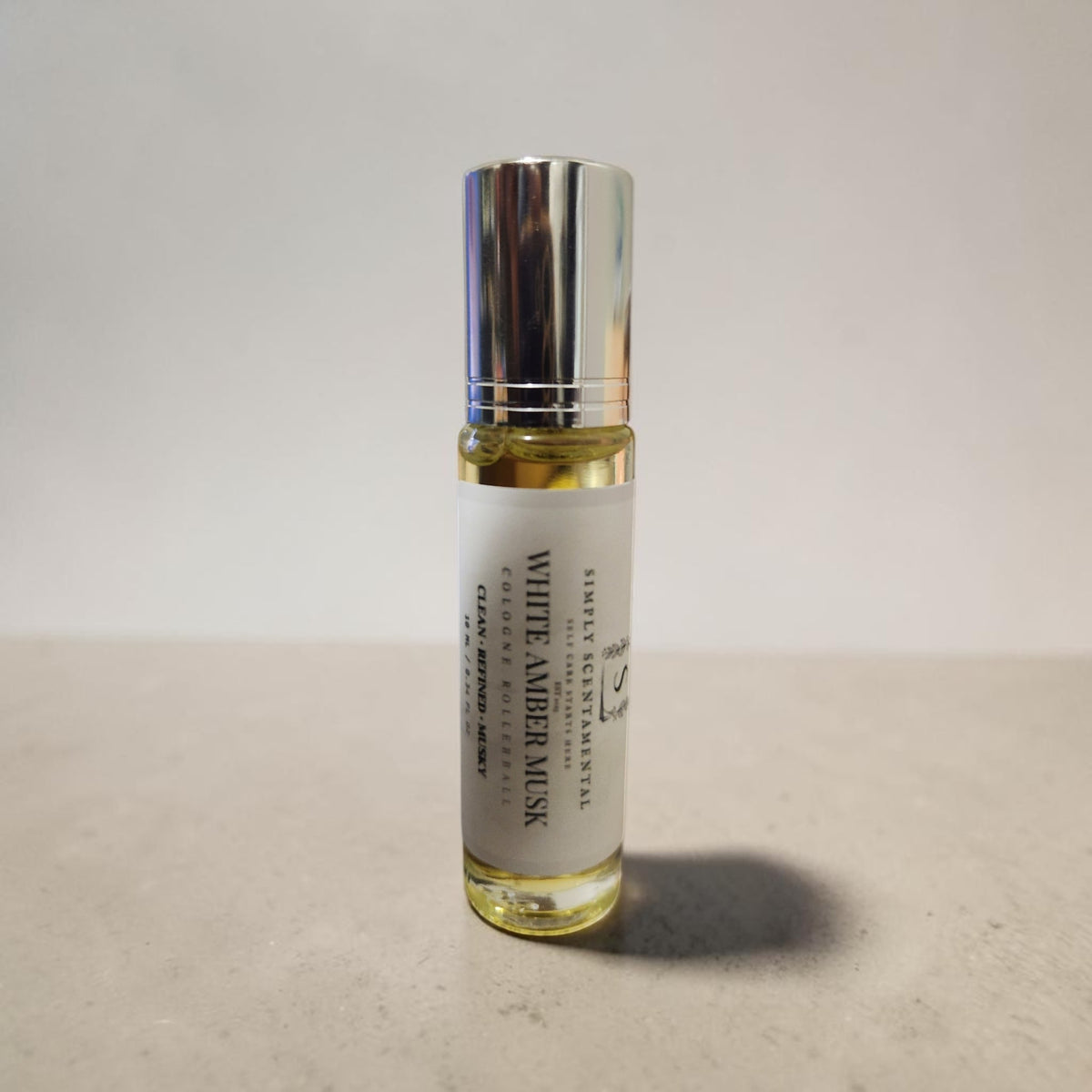 White Mahogany Musk Rollerball, 10ml