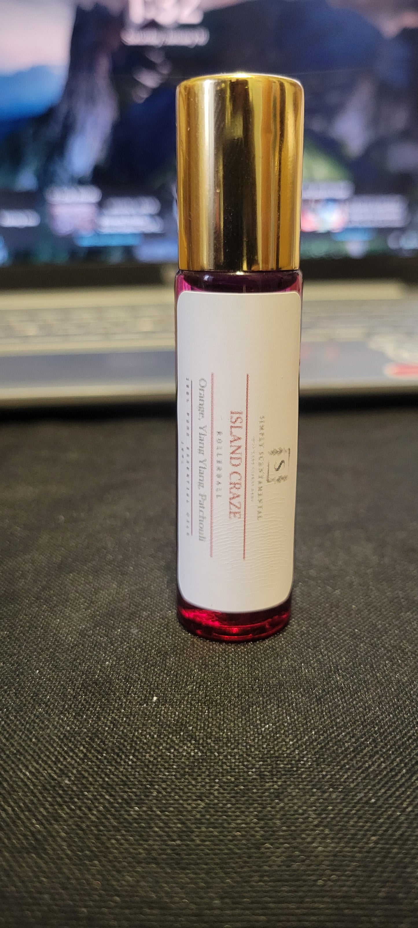 Inspire Rollerball with Carnelian Crystals, 10ml